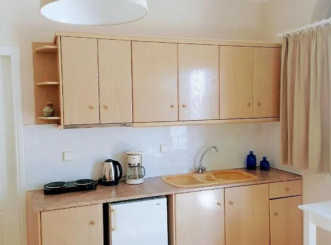 Apartmanhotel Seirines *