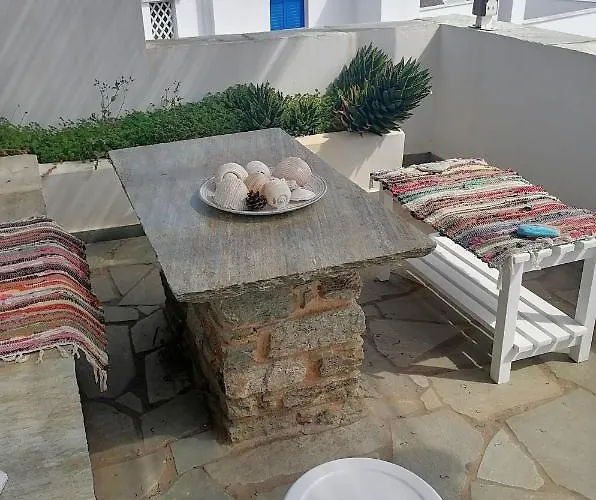 Seirines Agios Ioannis (Tinos)